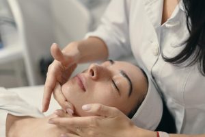 Principais tratamentos para melhorar a aparência da pele